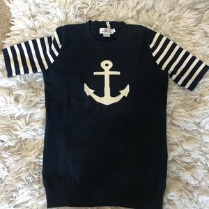 Shirt sleeve sweater. Vineyard Vines!